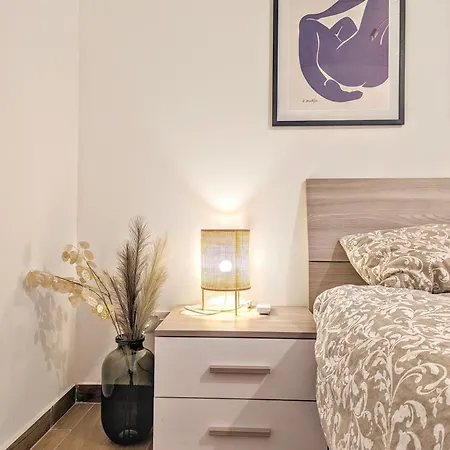 דירה Stylish & Quiet 2bed 2bath Between Valletta & Sliema מסידה